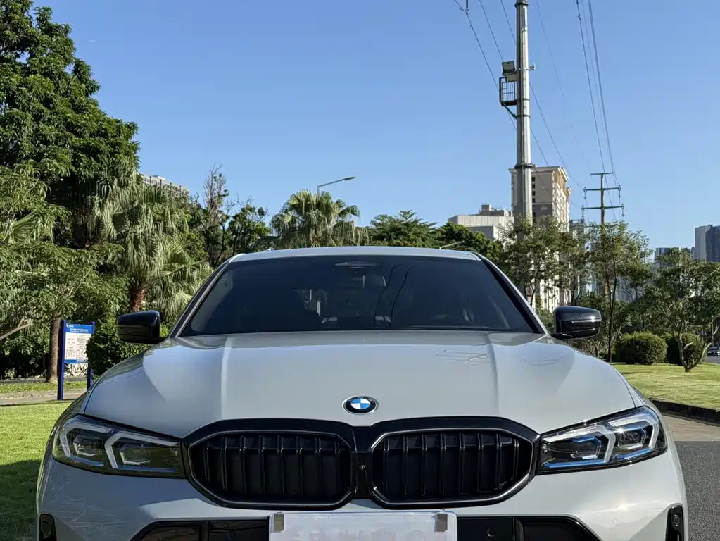 BMW 3 Series 3 2025 330Li Premium M Sport