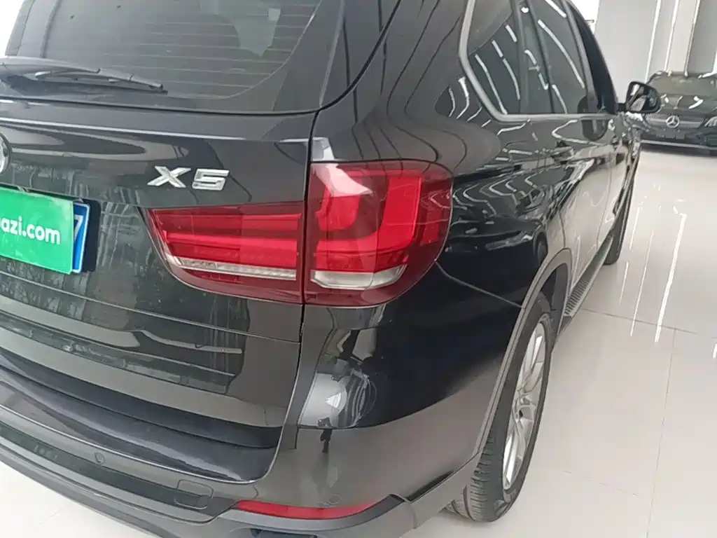 BMW X5 (Import) — миниатюра 8