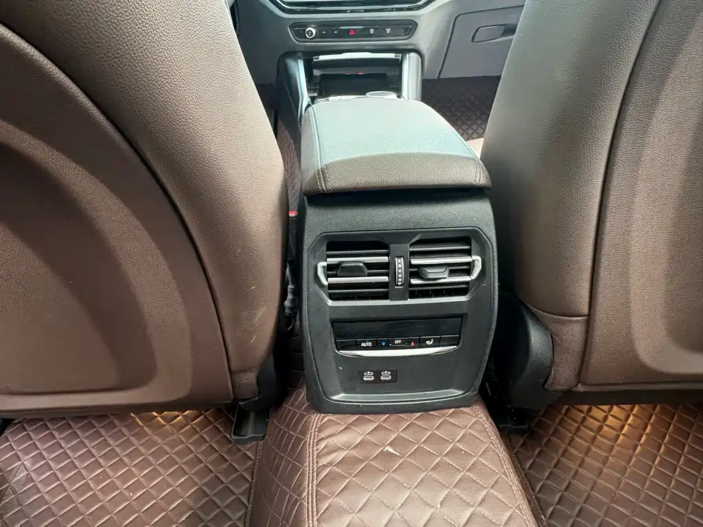 BMW i3 — миниатюра 5