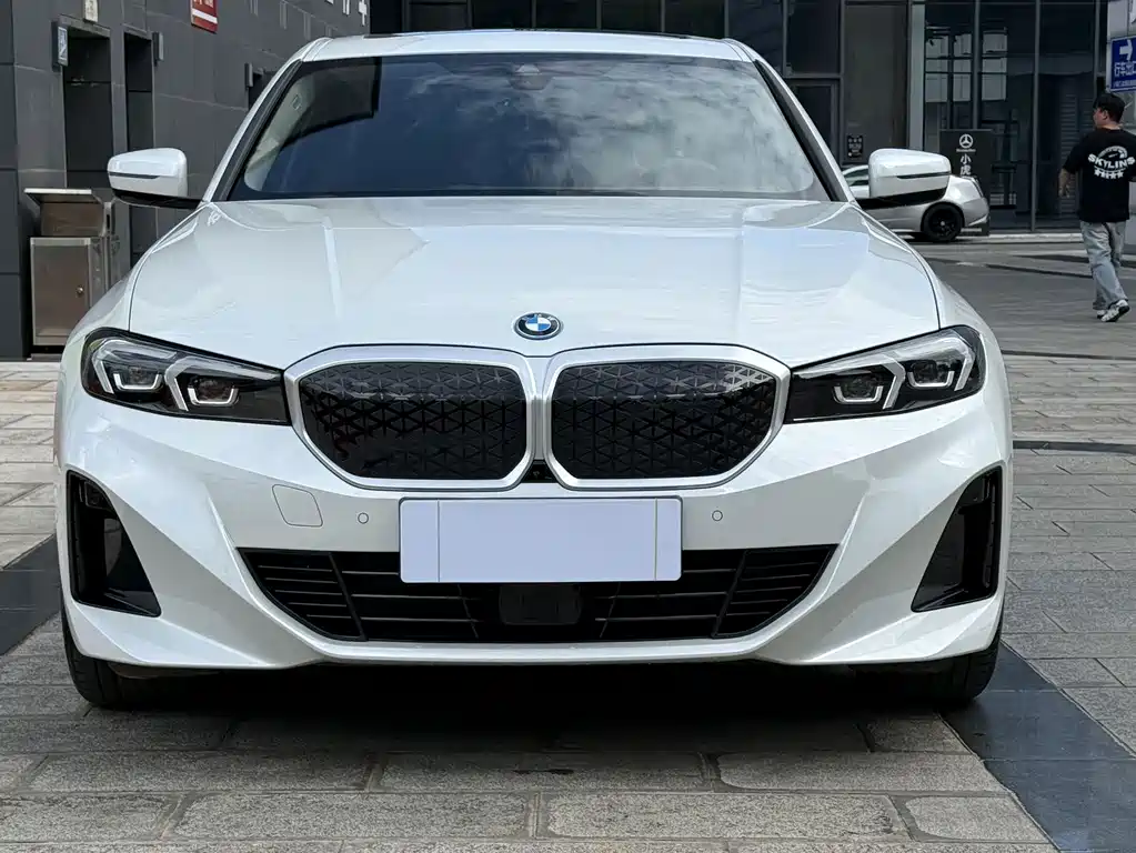 BMW i3 — миниатюра 2