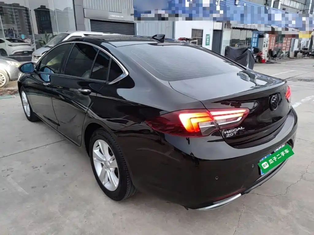 Buick Regal — миниатюра 5