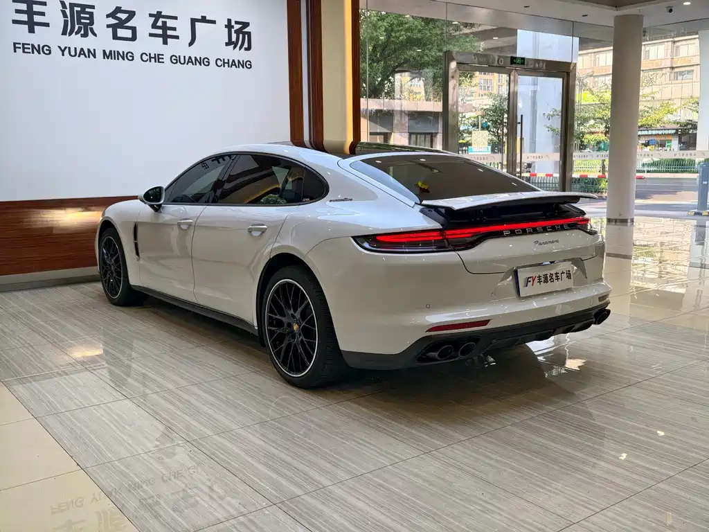 Porsche Panamera — миниатюра 28
