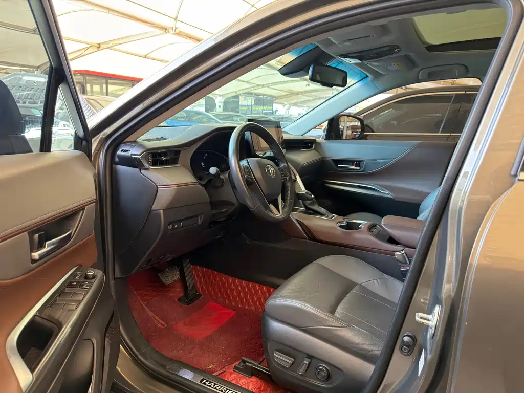 TOYOTA LING FANG HARRIER