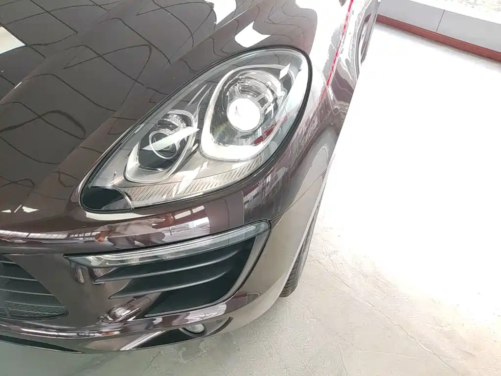 Porsche Macan — миниатюра 24