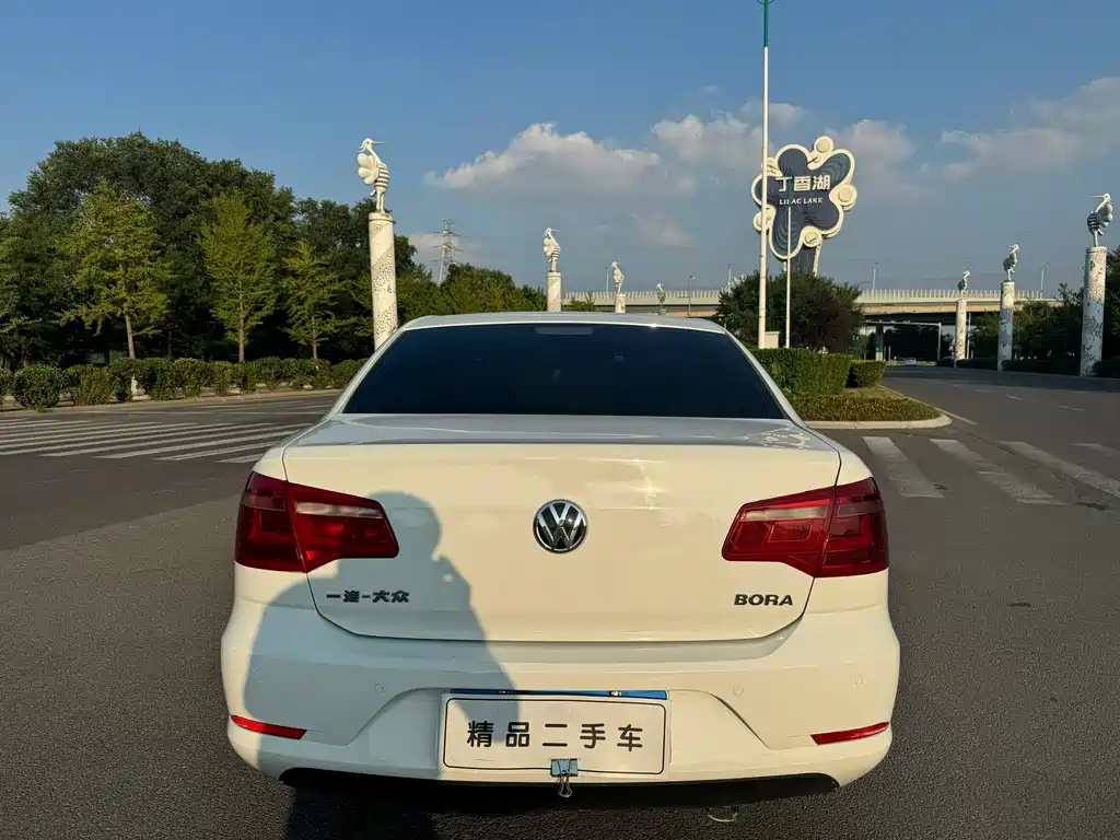 Volkswagen Bora — миниатюра 8