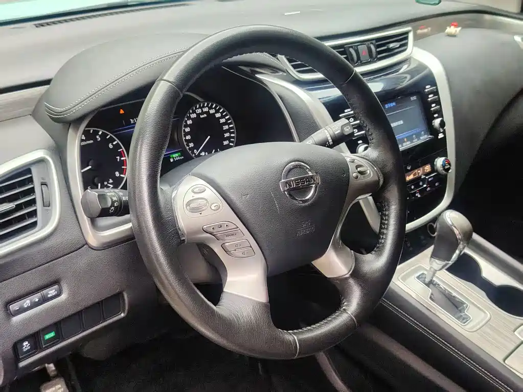 Nissan Murano — миниатюра 8
