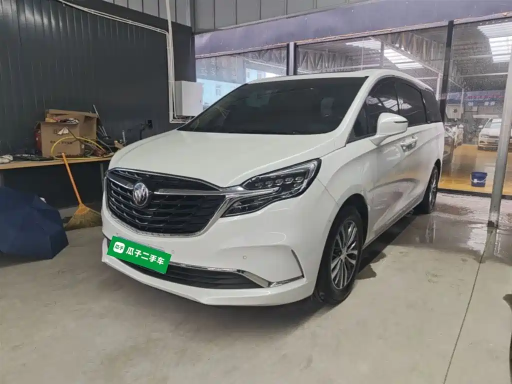 Buick GL8 2021
