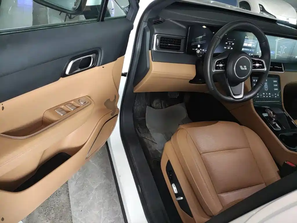 Li Auto Li ONE — миниатюра 16