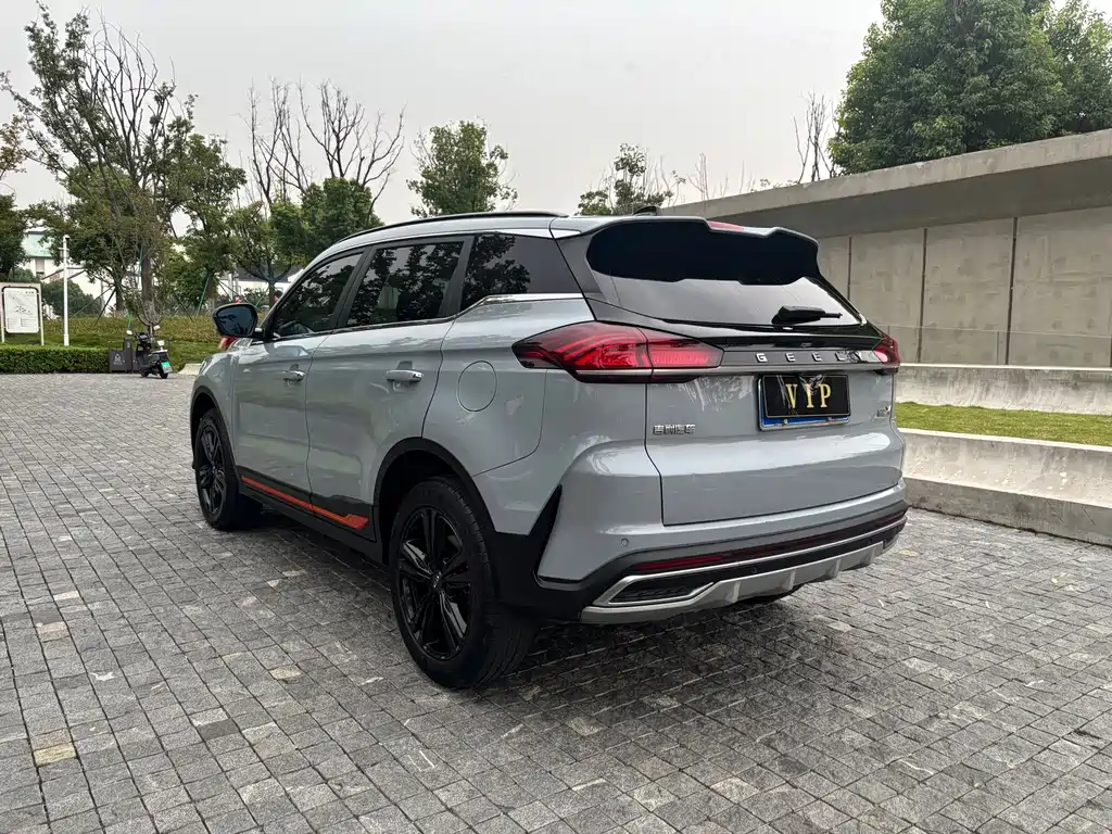 Geely Boyue — миниатюра 9