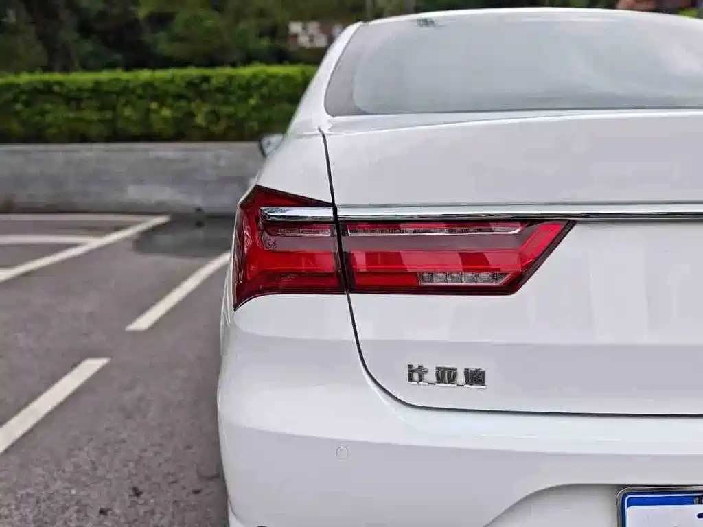 BYD Qin — миниатюра 26