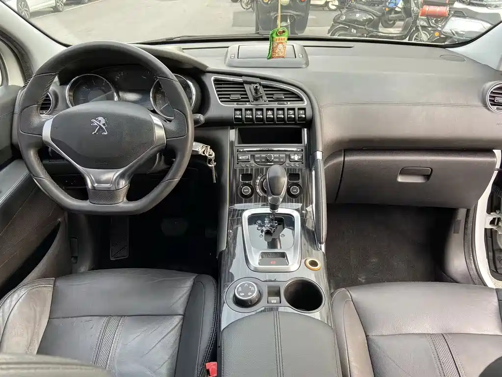 Peugeot 3008 — миниатюра 12