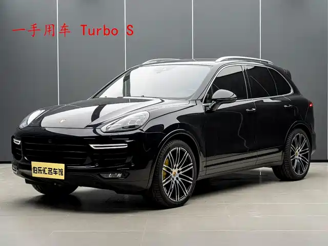 PORSCHE CAYENNE 2016