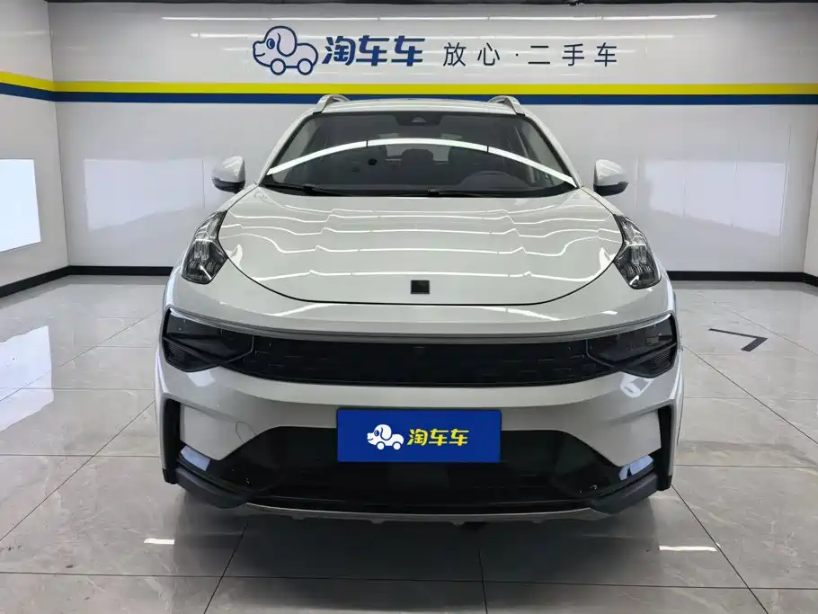 Lynk & Co 01 — миниатюра 2