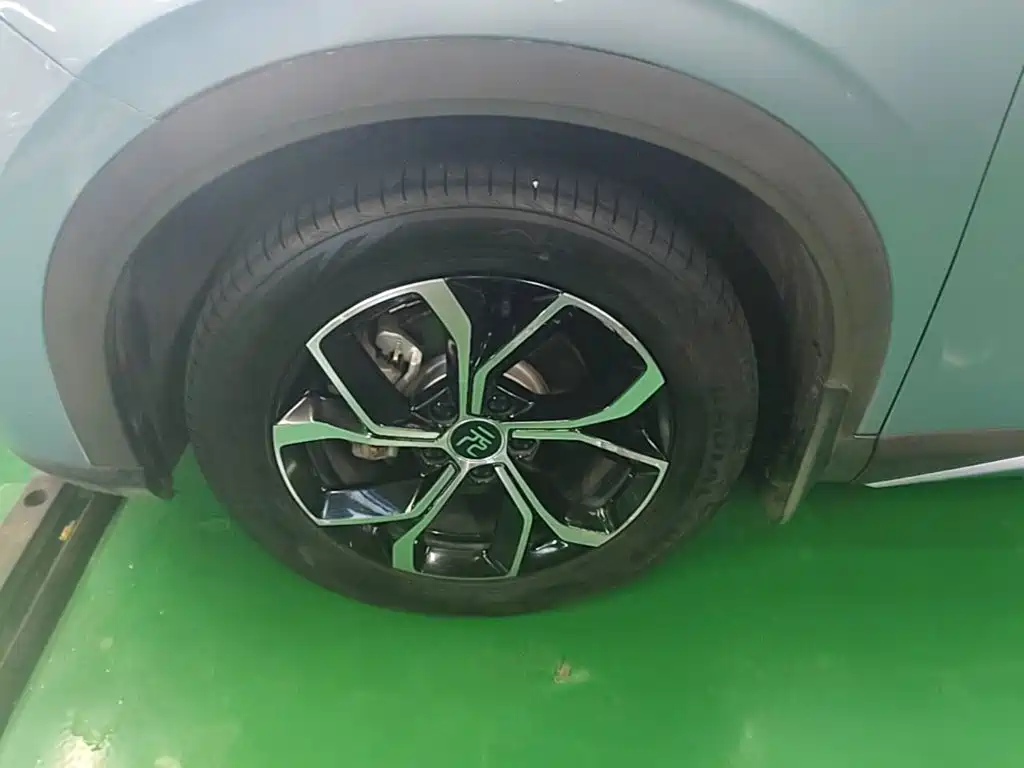 BYD Yuan Plus — миниатюра 23