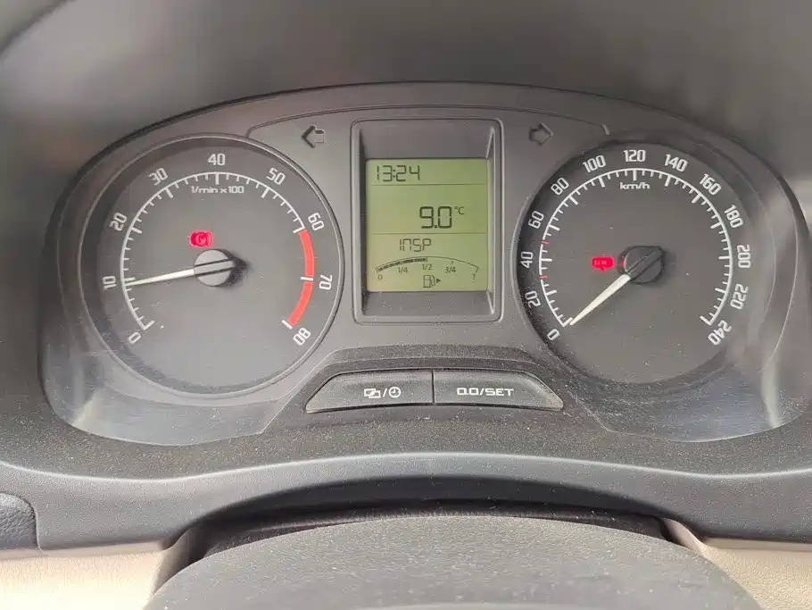 Skoda Fabia — миниатюра 14