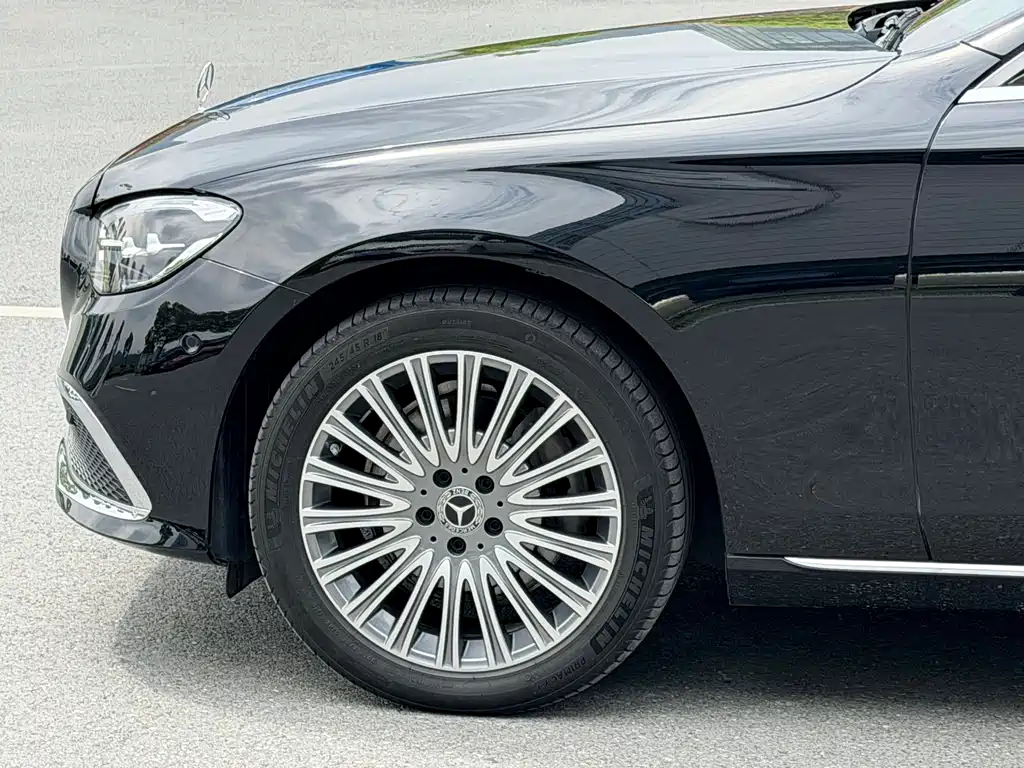 Mercedes-Benz E-Class E 2023 E 300 L Fashion