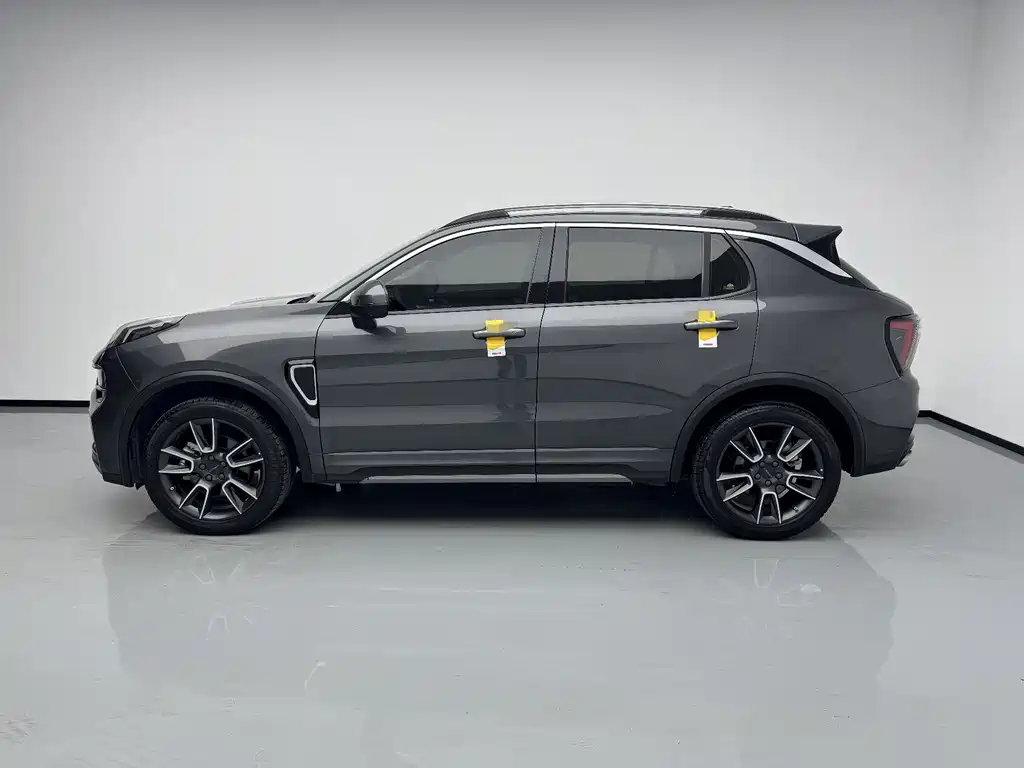 Lynk & Co 01 — миниатюра 7