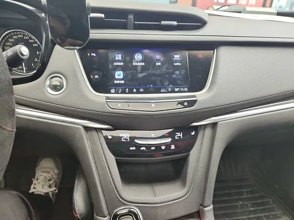 Cadillac XT5 — миниатюра 9