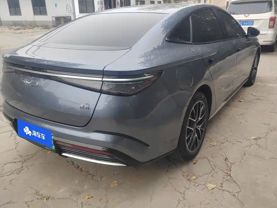 BYD Seal — миниатюра 3