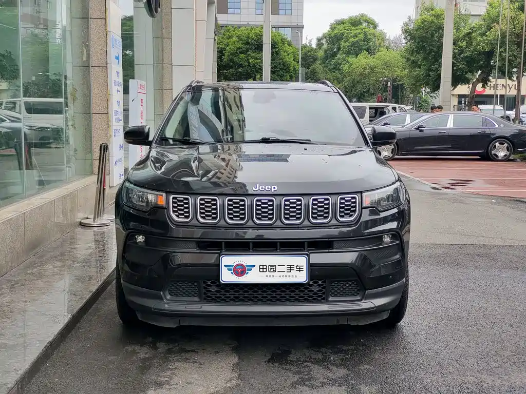 Jeep Compass — миниатюра 2