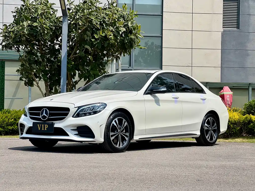 Mercedes-Benz C-Class 2019