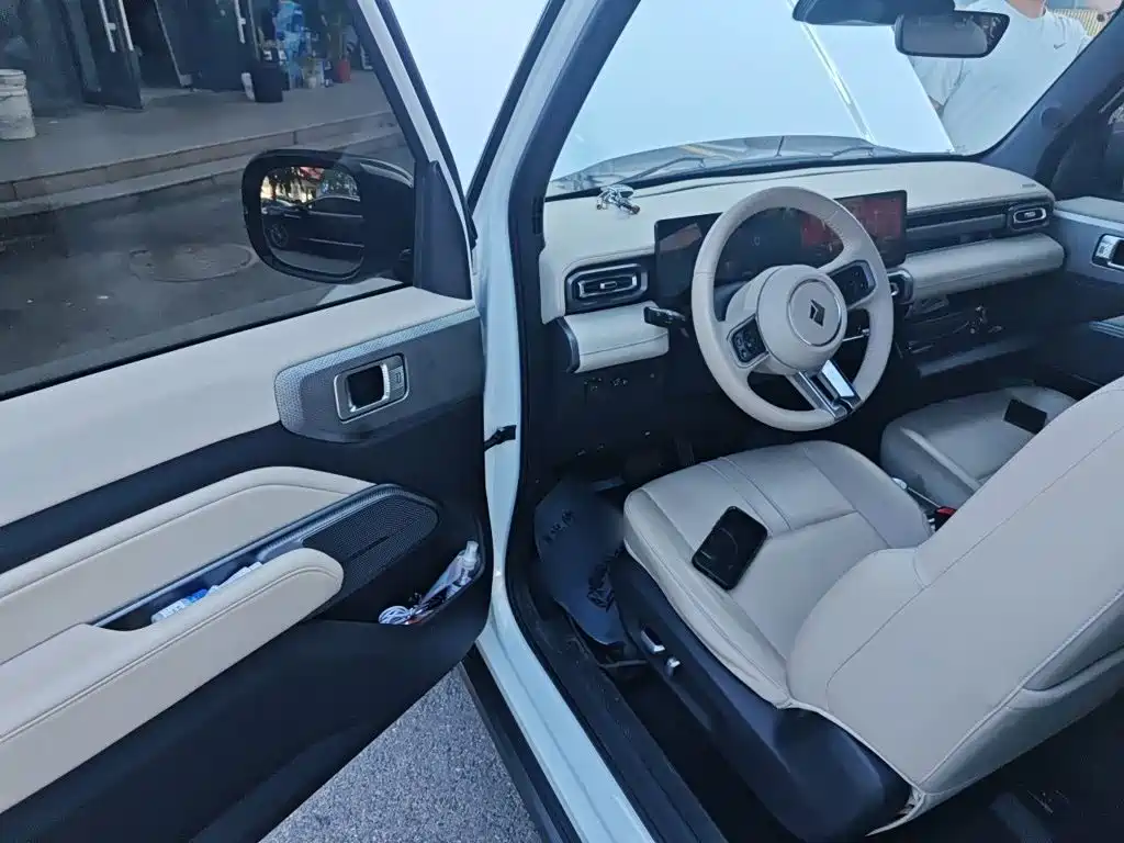 Baojun Yueye — миниатюра 12