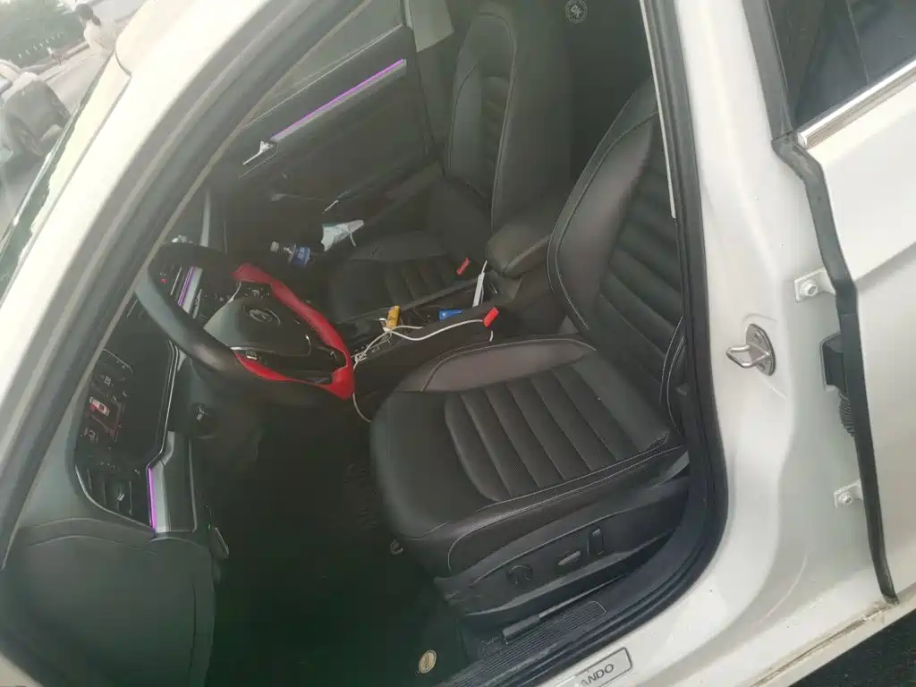 Volkswagen Lamando — миниатюра 11