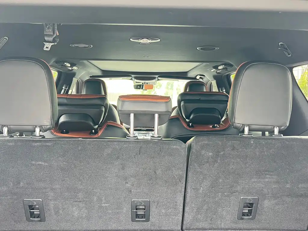 Lincoln Navigator — миниатюра 12