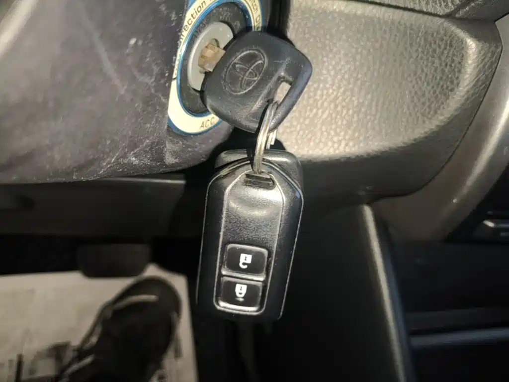 Toyota Yaris L — миниатюра 9