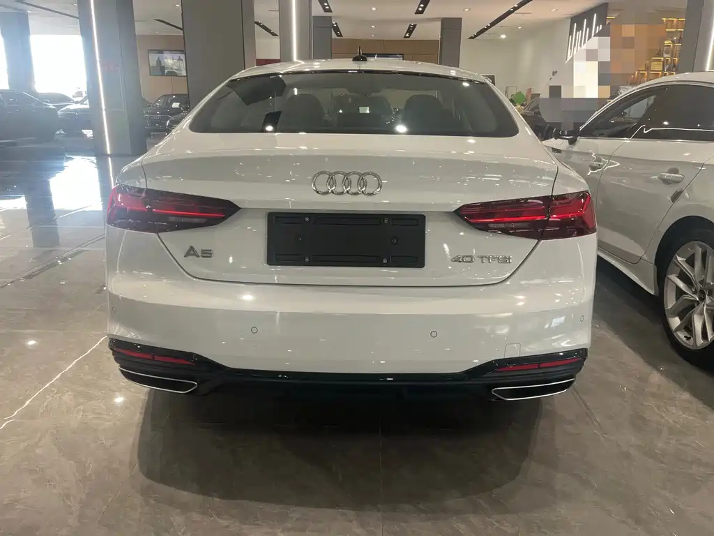 Audi A5 (Import) — миниатюра 9