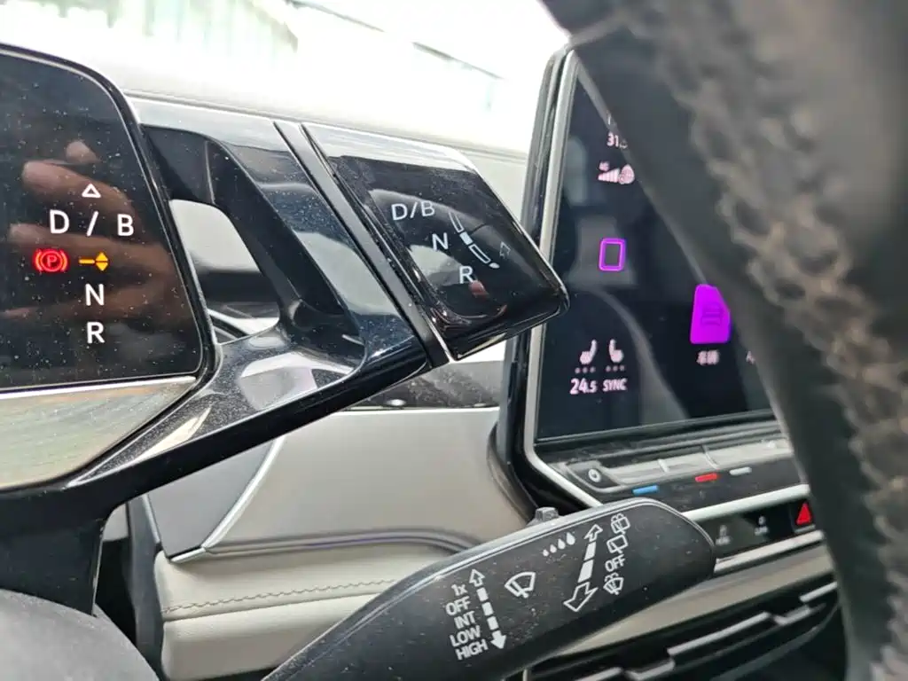 Volkswagen ID.6 Crozz — миниатюра 14