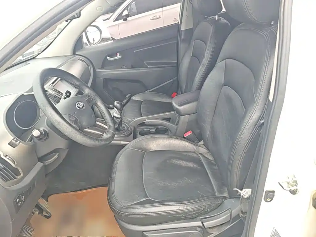 Kia Sportage — миниатюра 15