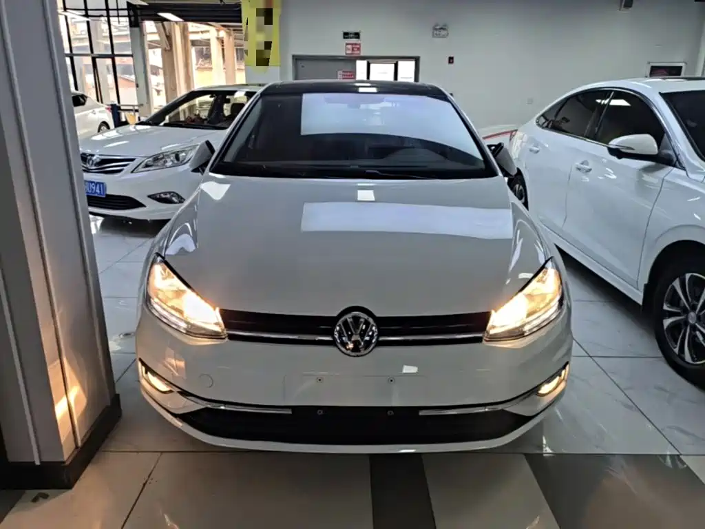 Volkswagen Golf — миниатюра 3