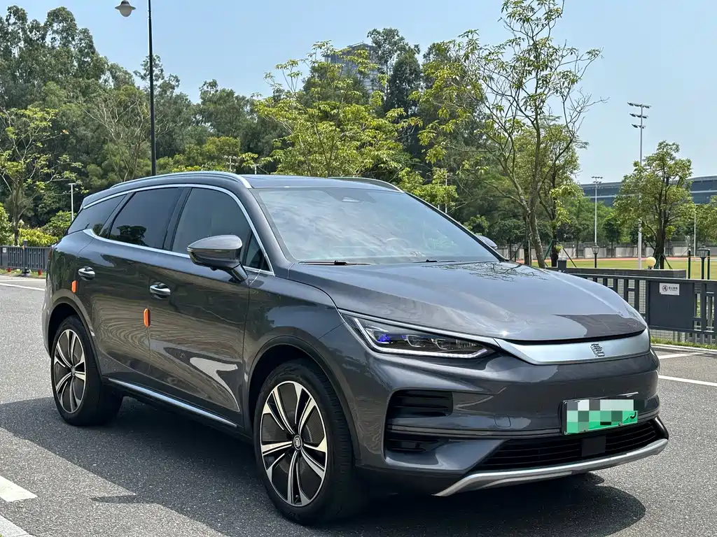 BYD Tang New Energy — миниатюра 3
