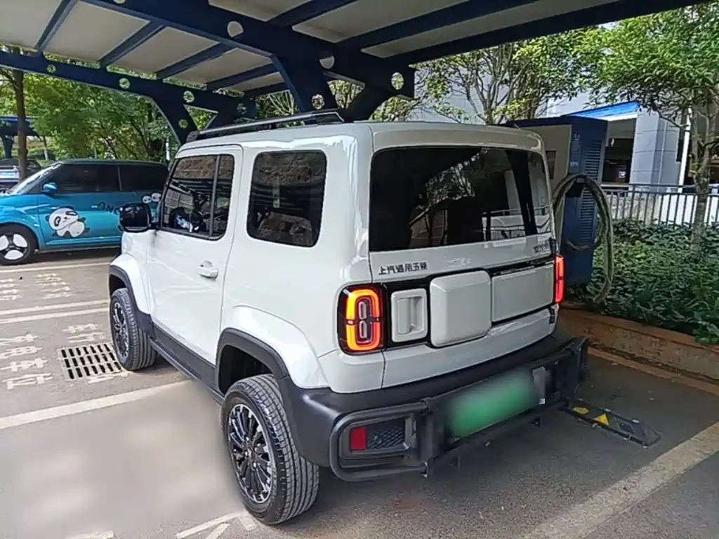 Baojun Yueye — миниатюра 5