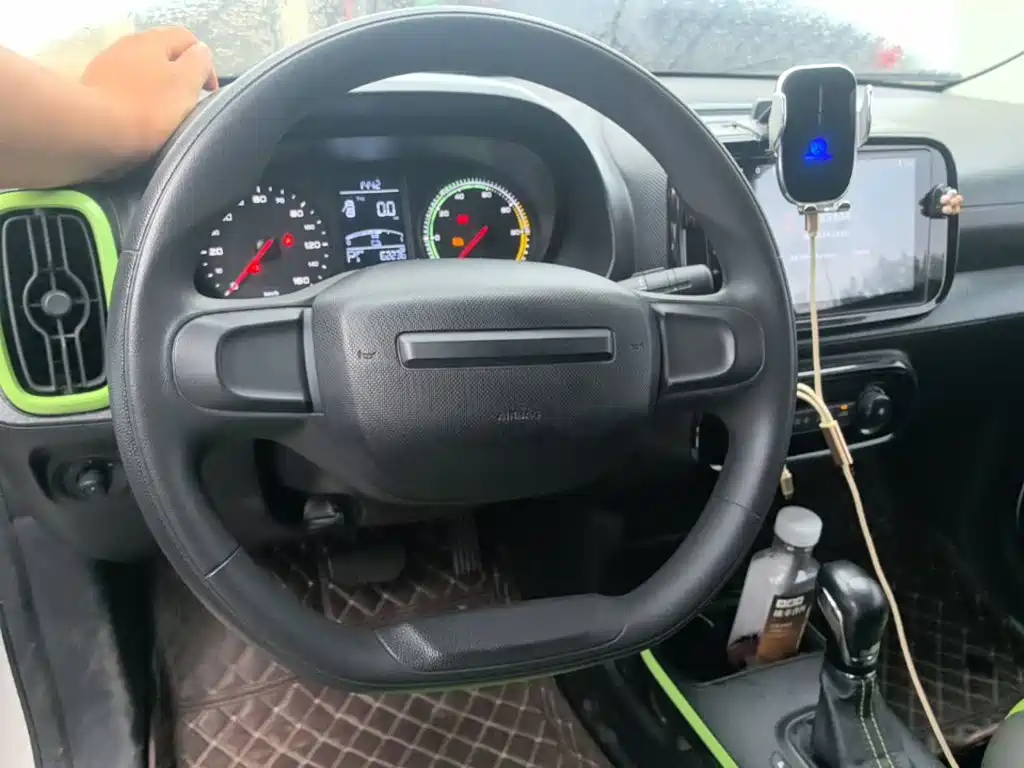 Roewe Clever — миниатюра 11