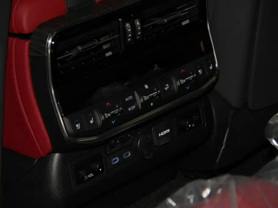 Toyota Land Cruiser — миниатюра 26