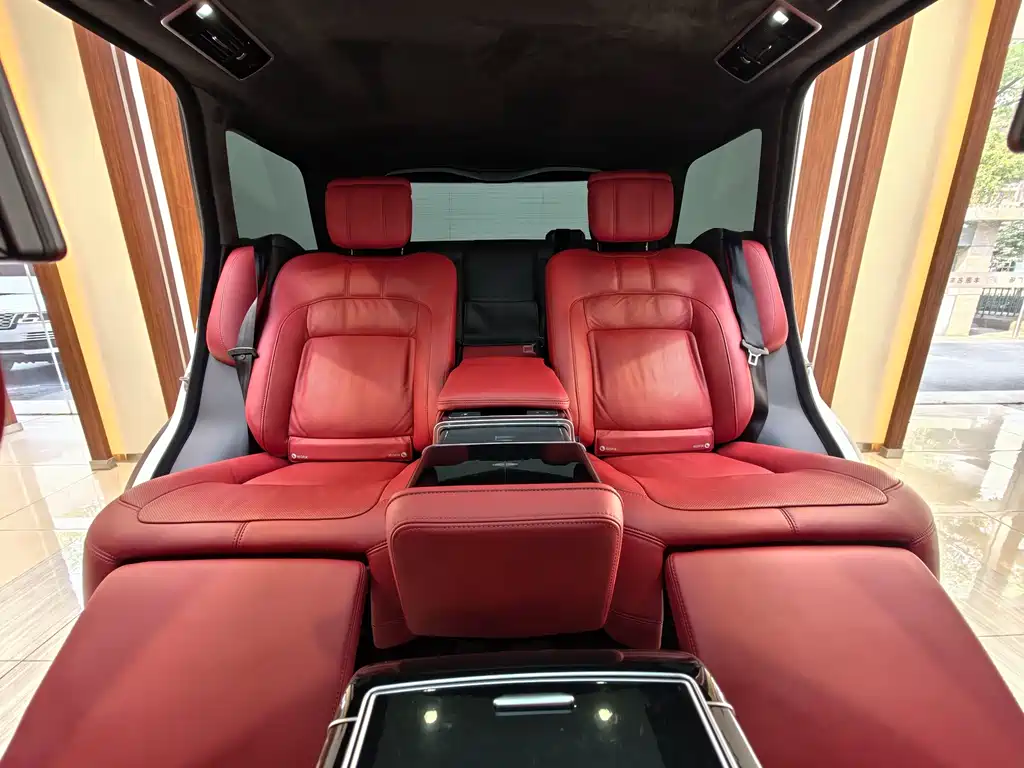 Land Rover Range Rover — миниатюра 14