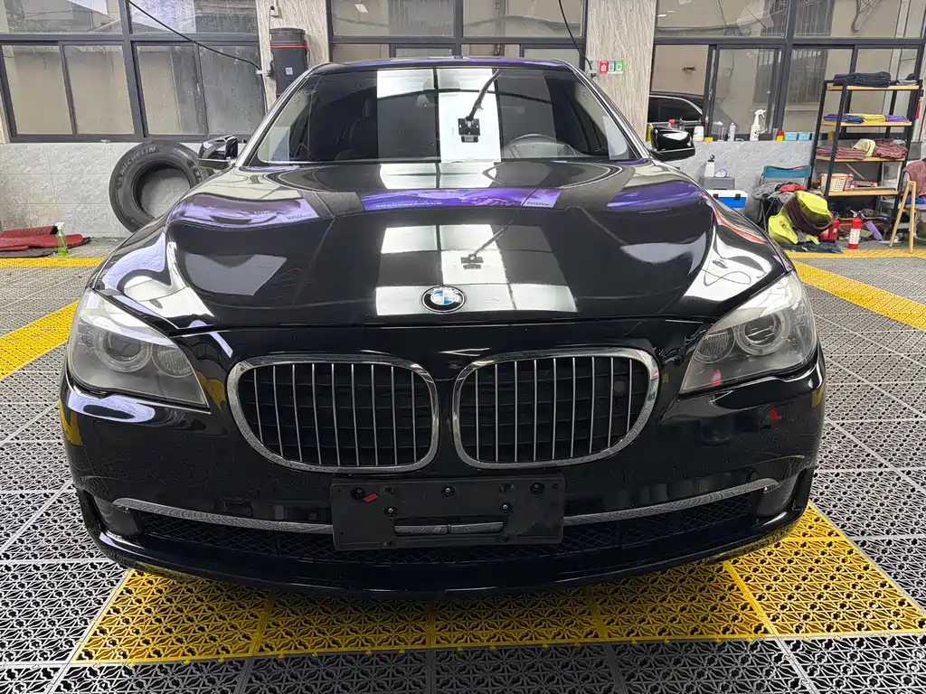 BMW 7 Series 7 2010 760Li