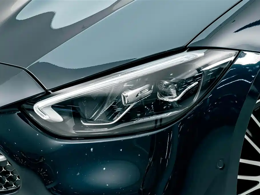 Mercedes-Benz C-Class C 2026 C 260 L Sport