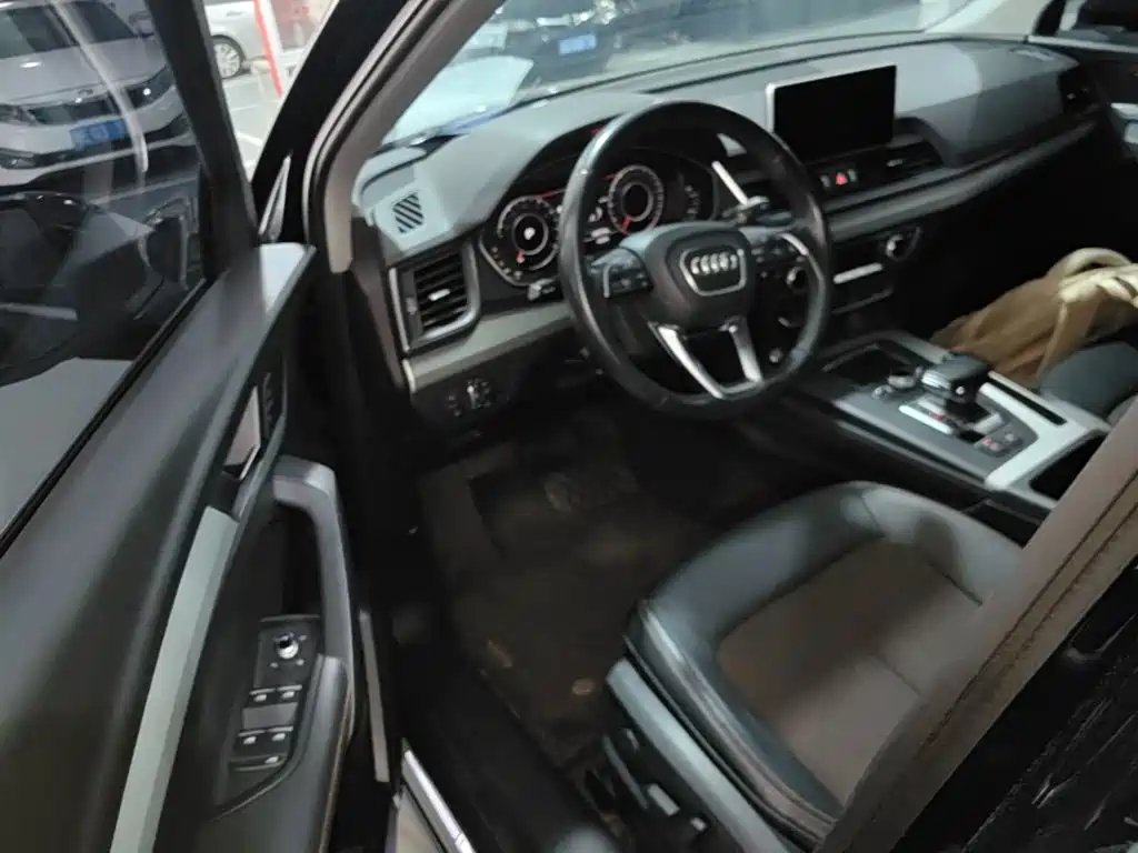 Audi Q5L — миниатюра 16