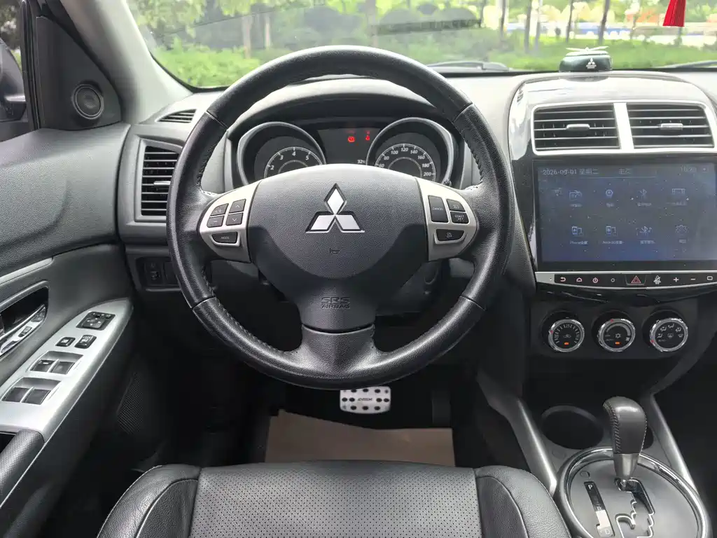 Mitsubishi ASX — миниатюра 9