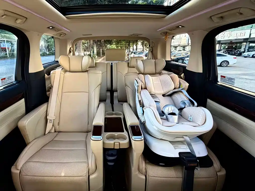 Toyota Alphard 2015 3.5L Luxury