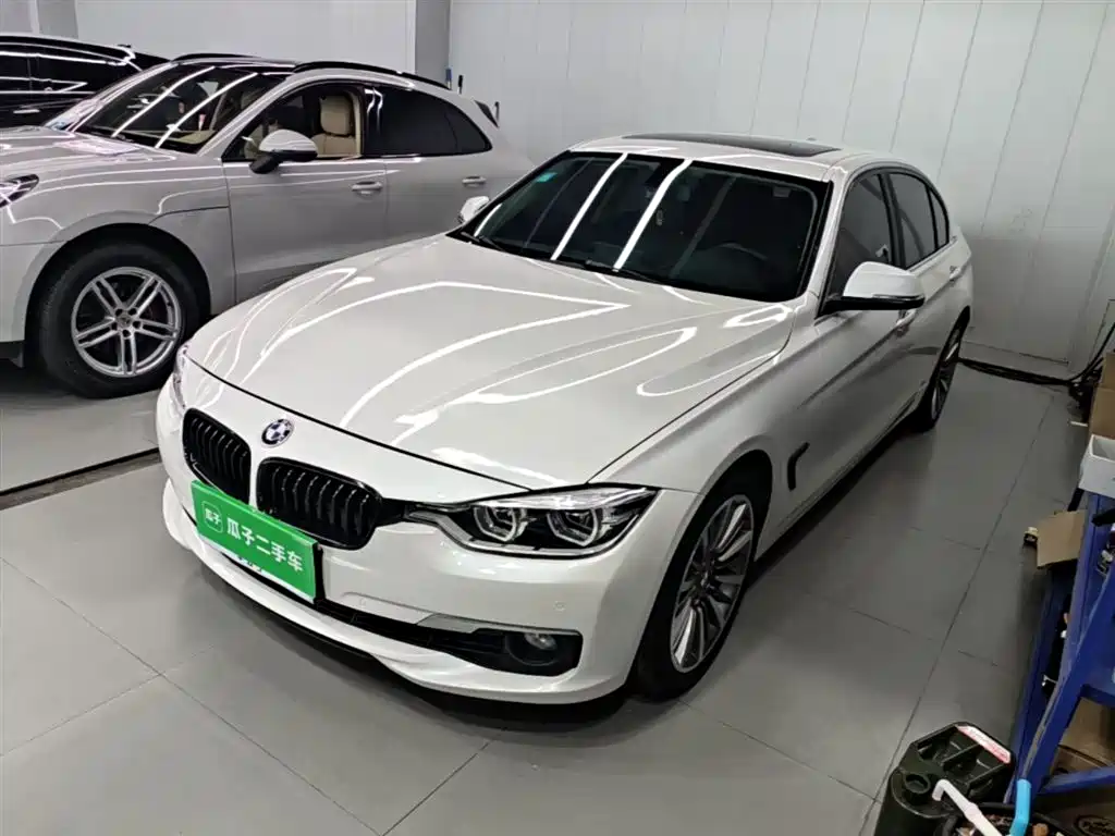 BMW 3 Series 2019