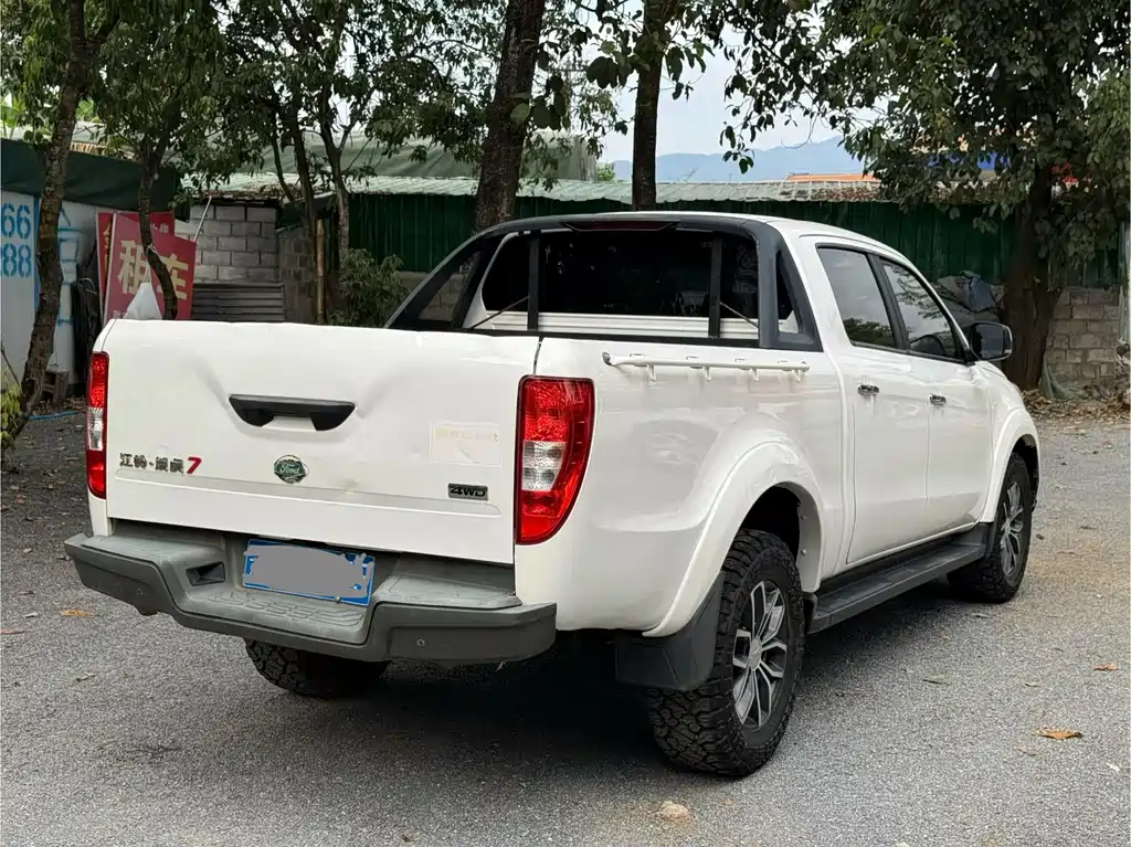 JMC Yuhu 7 — миниатюра 2