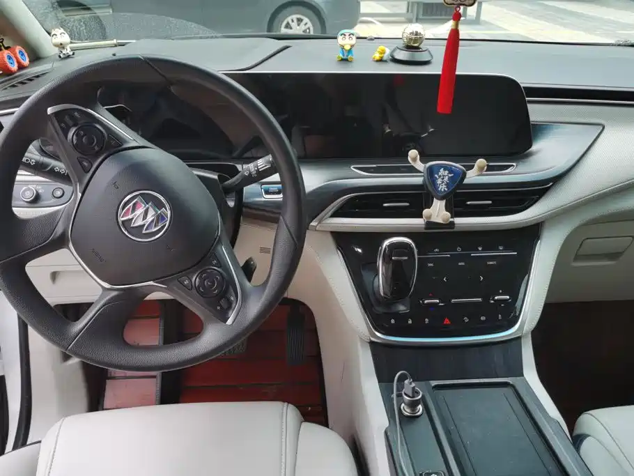 Buick GL8 — миниатюра 12