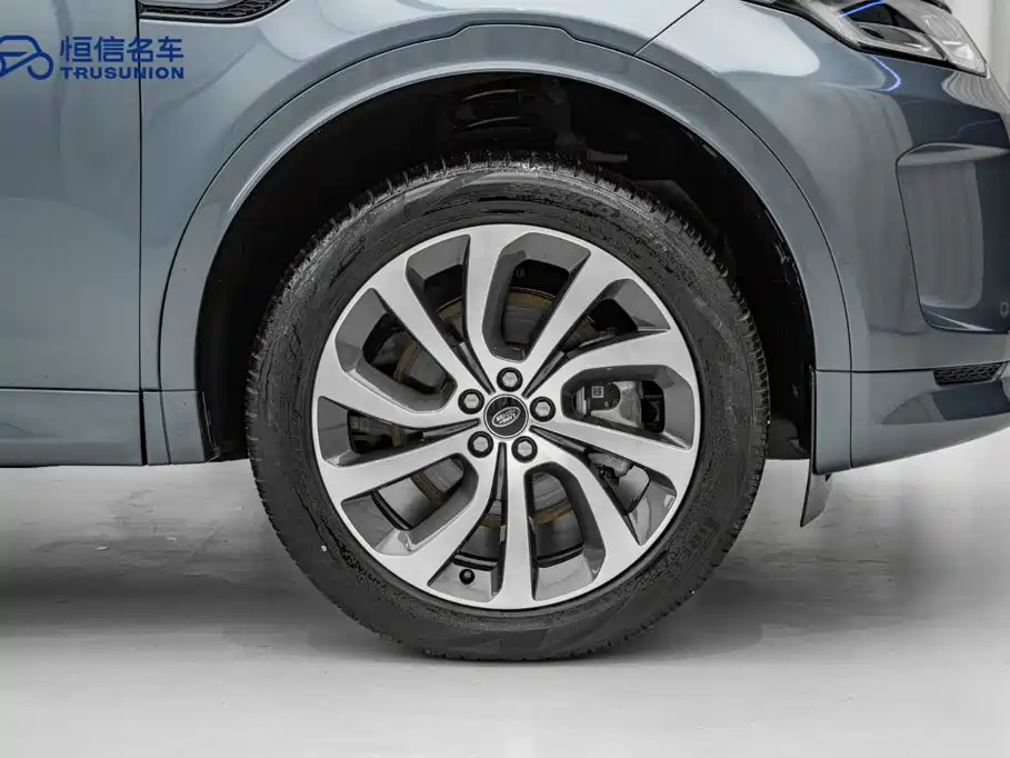 Land Rover Discovery Sport — миниатюра 7