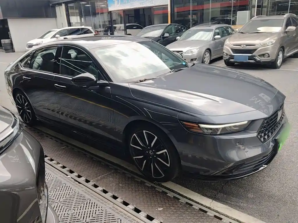 Honda Accord — миниатюра 4