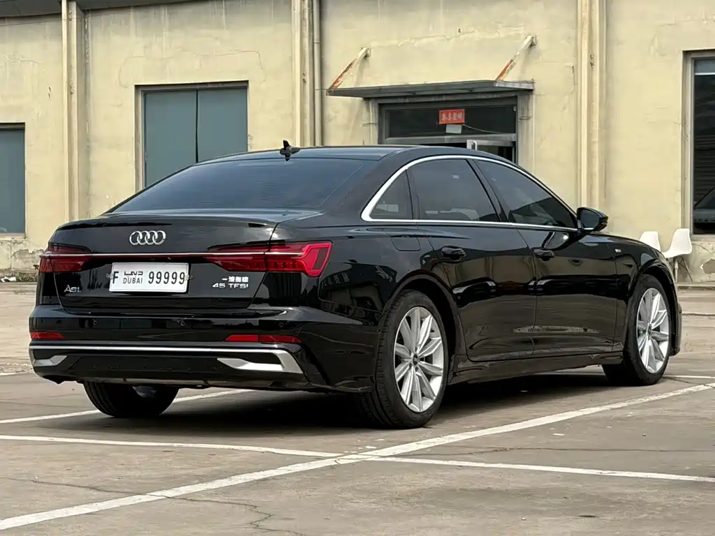 Audi A6L — миниатюра 10