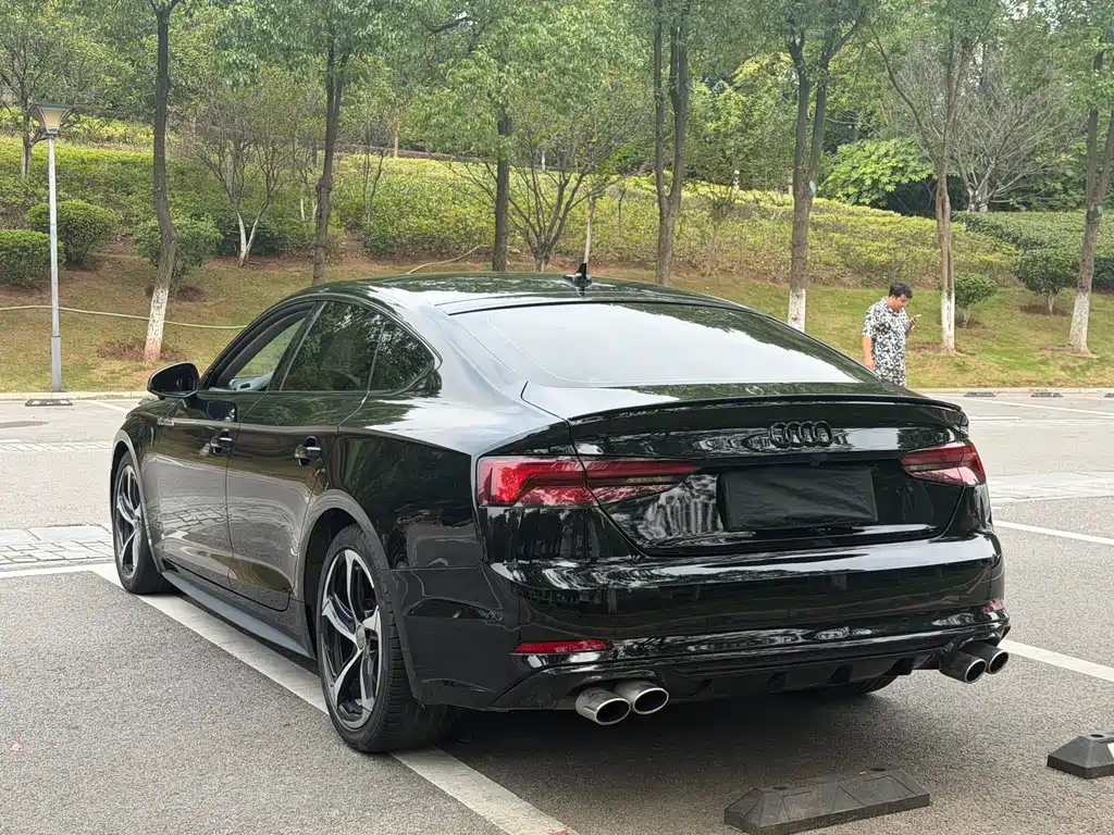 Audi A5 (Import) — миниатюра 11